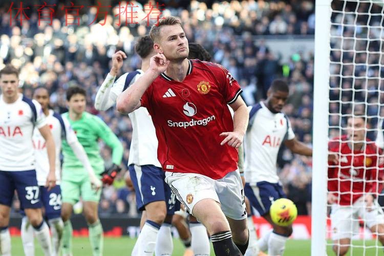 英超一夜变天!枪手翻车仍6分领跑 蓝军升第2 黑马进前4+曼联第8 英超一夜变天!枪手翻车仍6分领跑 蓝军升第2 黑马进前4+曼联第8